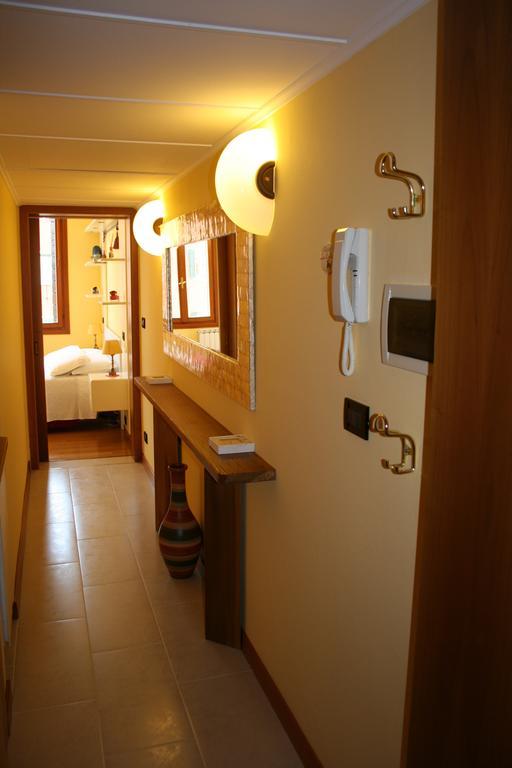 Mema Venice Apartment Bilik gambar